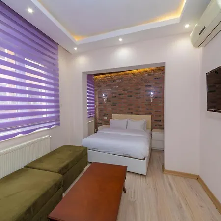 Taksim Apartment *